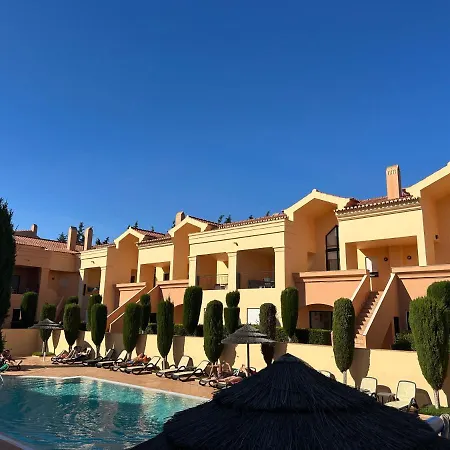 Baia Da 1 Bedroom Апартаменты *