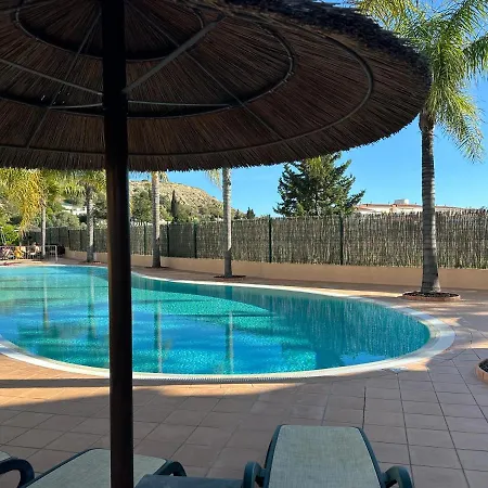 Baia Da Beach 1 Bedroom Luz